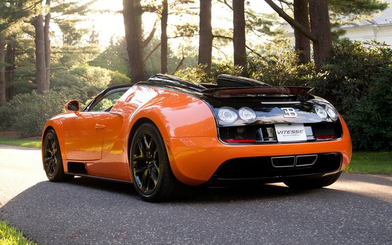 Orange Bugatti Vitesse — Serene
