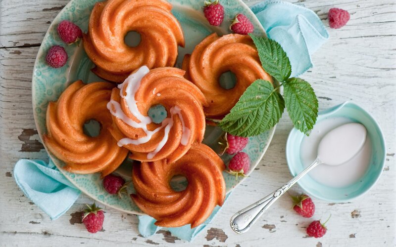 Orange Bundt Cakes