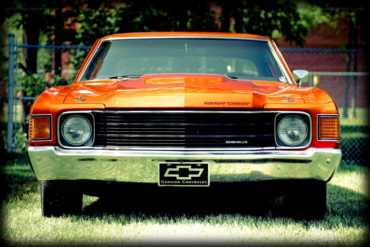 Orange classic Chevrolet Chevelle