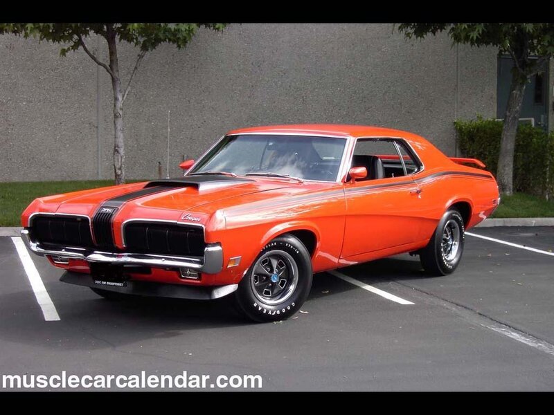 Orange Classic Muscle Car — Calm