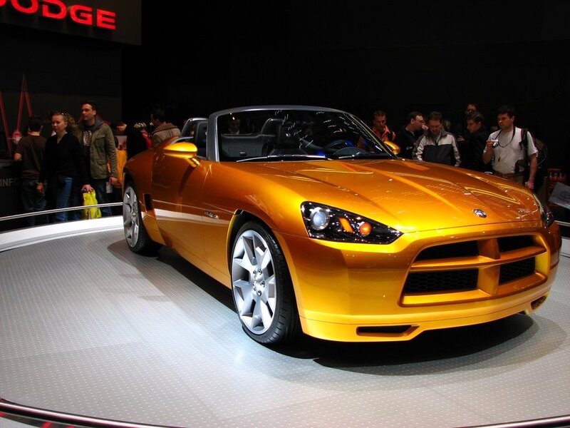 Orange Concept Car — Yellow