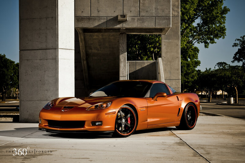 Orange Corvette C6 — Dramatic