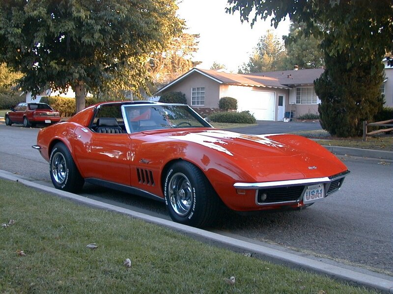 Orange Corvette Car — Red