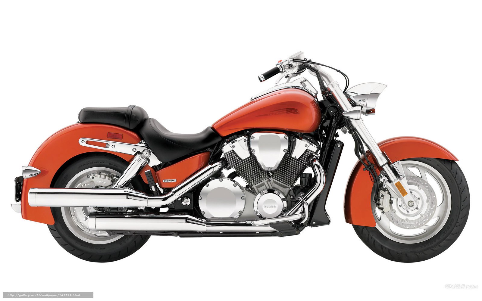 orange cruiser motorcycle