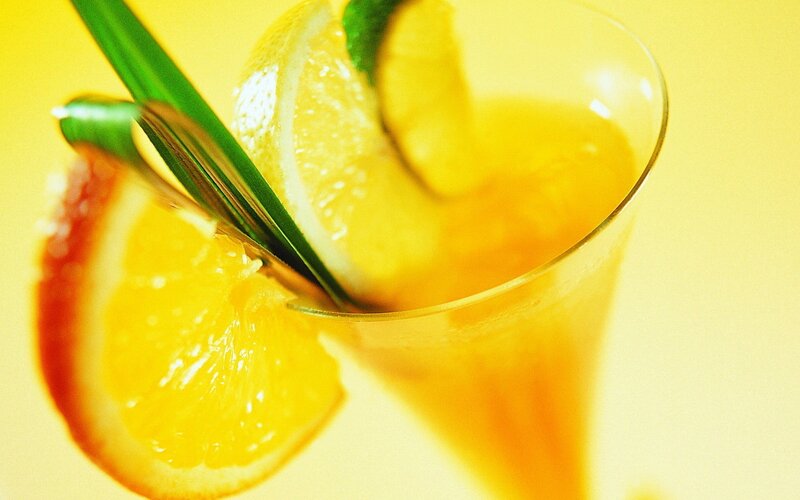 Orange Drink in Glass — Yellow