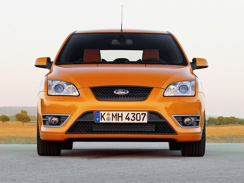 Orange Ford Focus Car — Calm, Afternoon