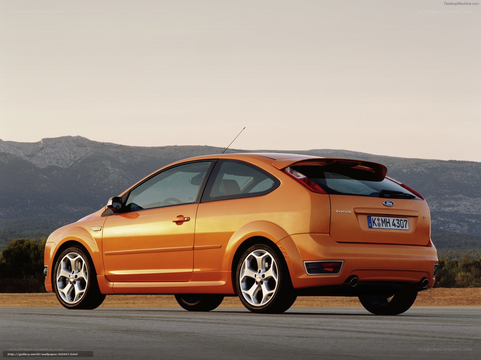 Orange Ford Focus ST parked