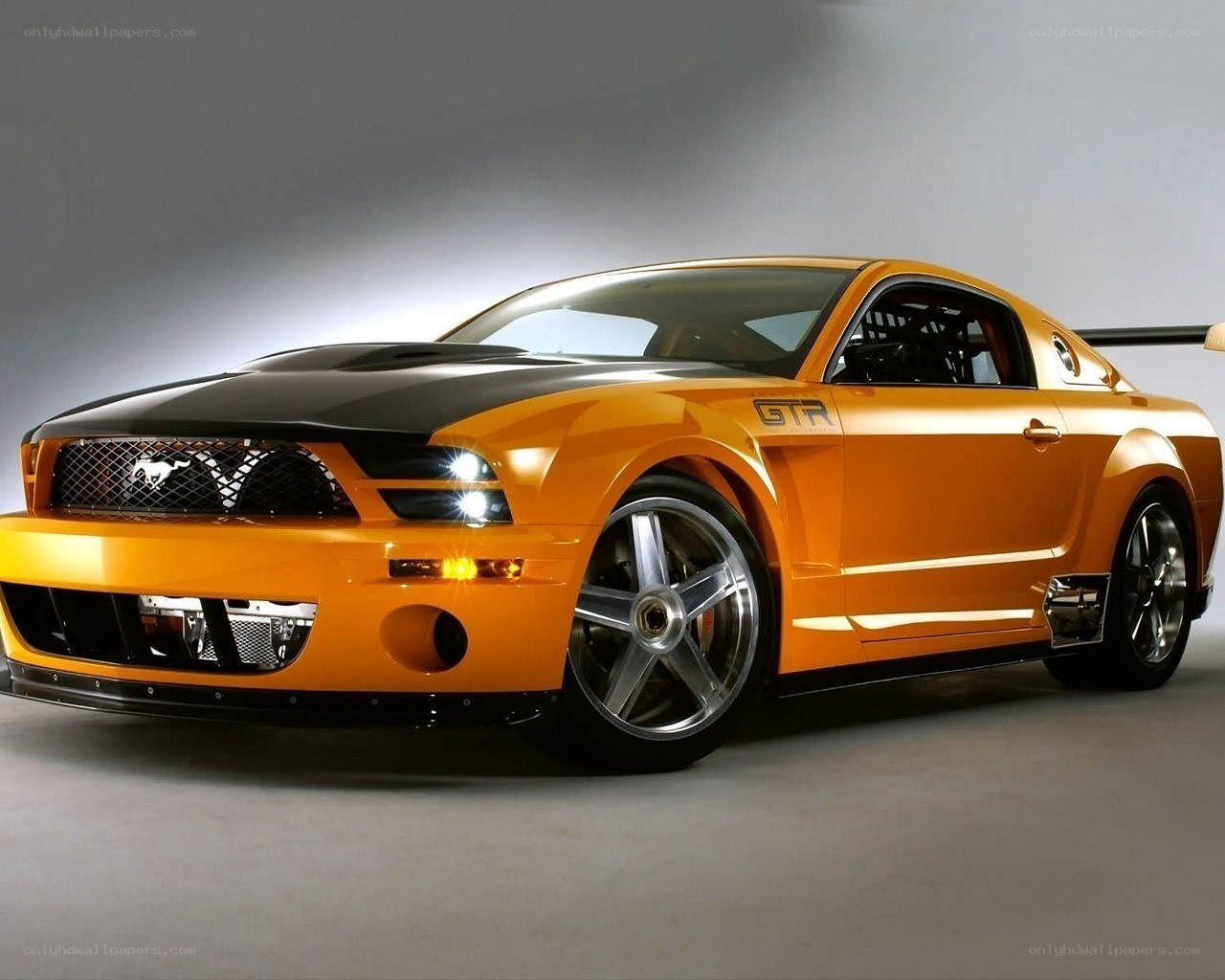 Orange Ford Mustang GTR