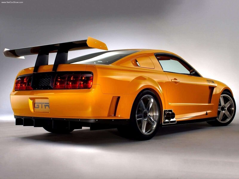 Orange Ford Mustang — Yellow