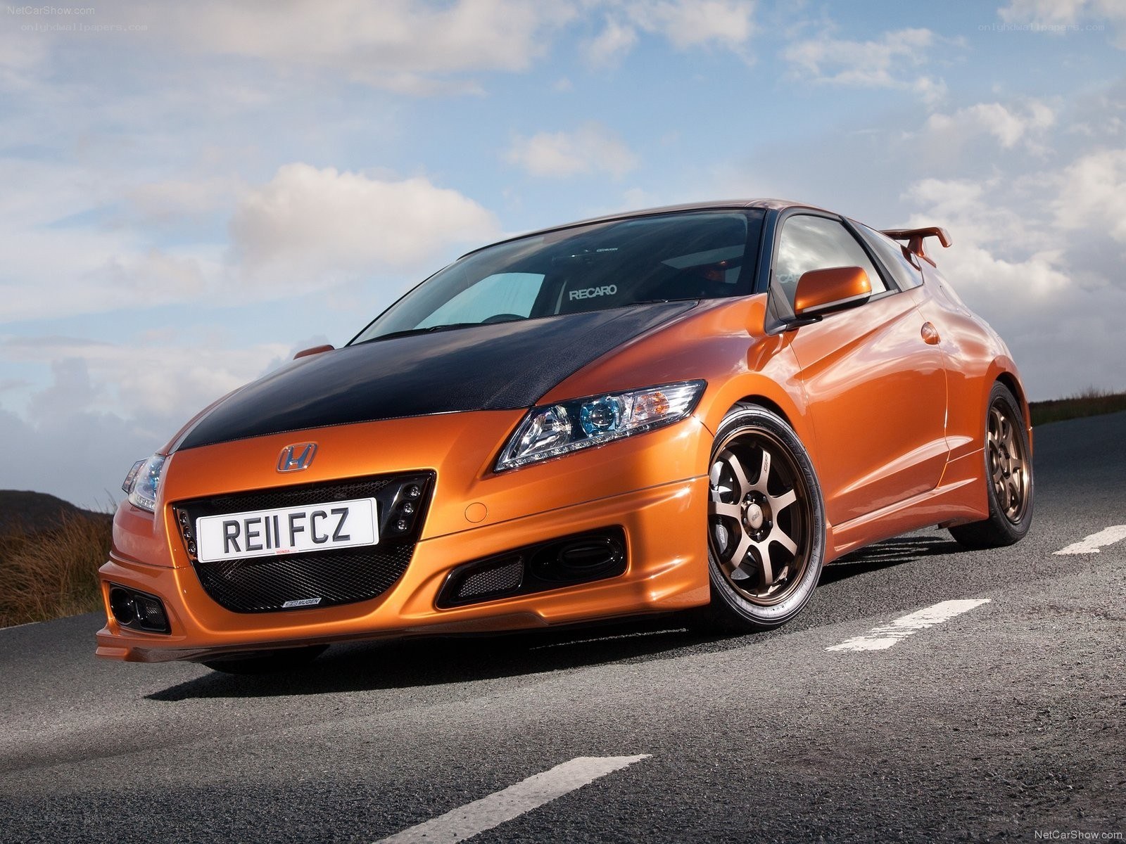orange honda cr-z