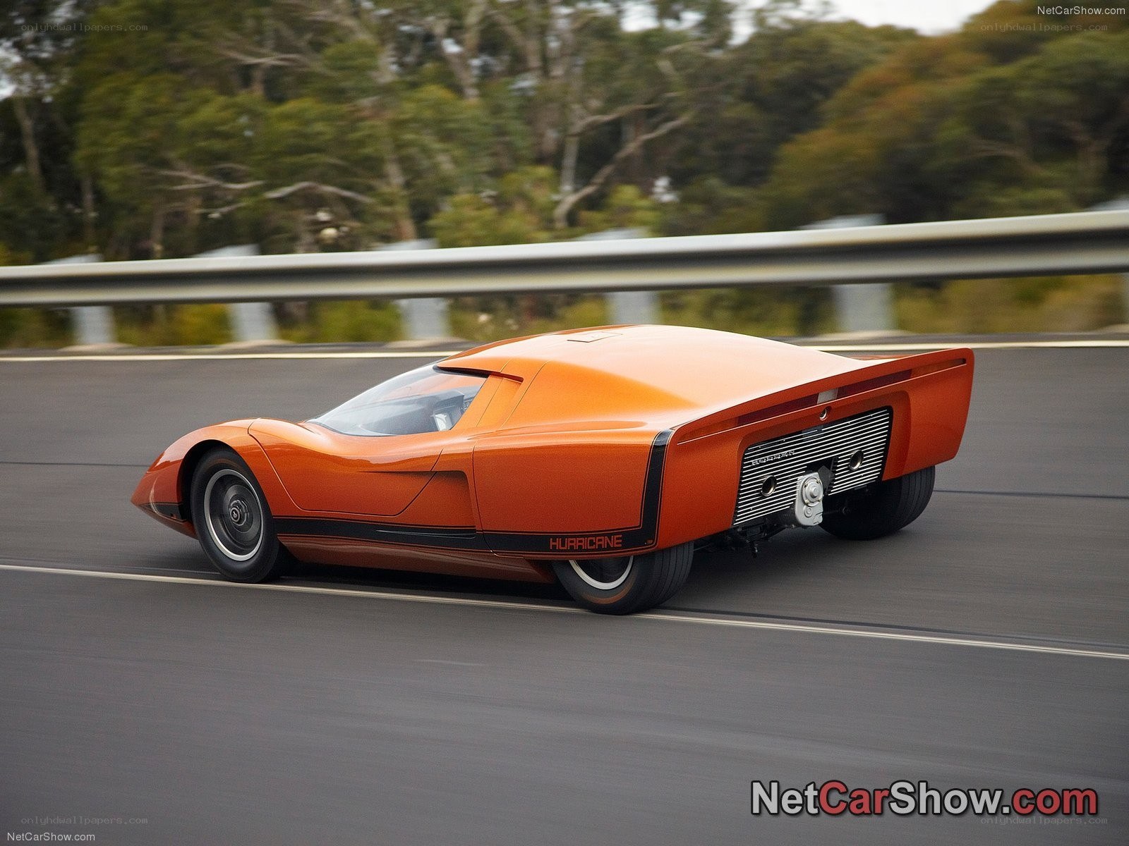 Orange Hurricane concept car