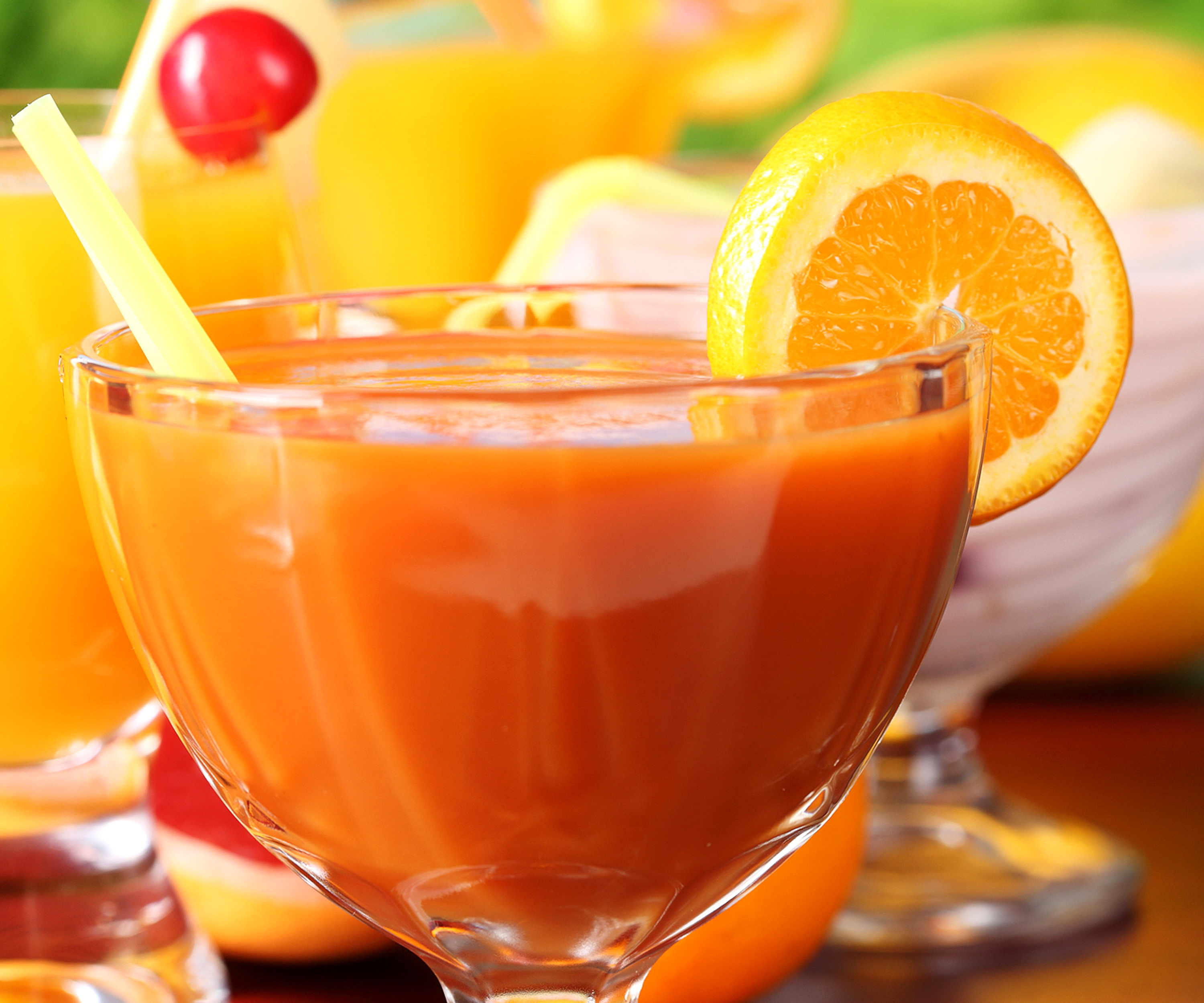 orange juice with garnish