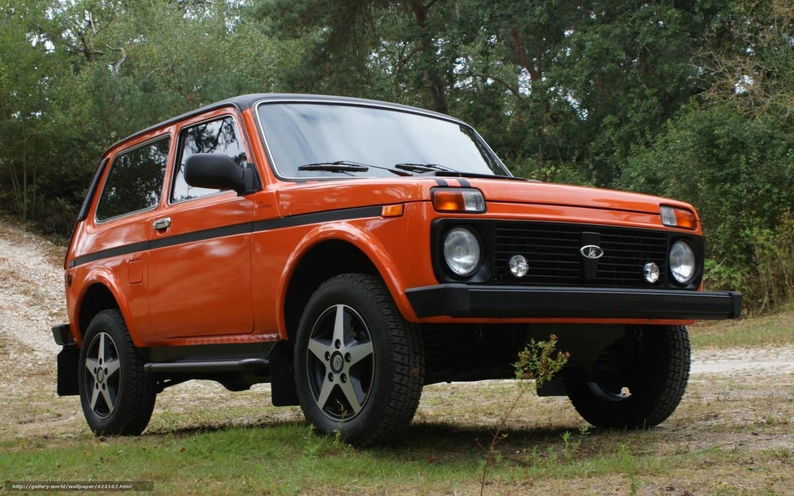 Orange Lada Niva SUV