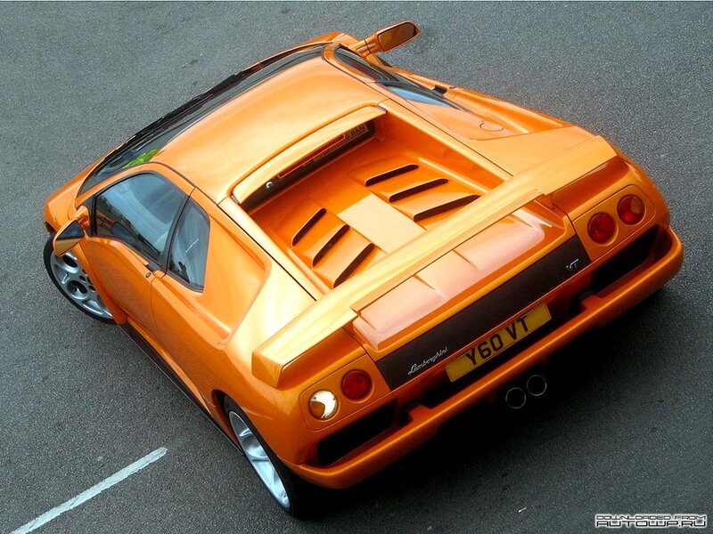 Orange Lamborghini Diablo — Static