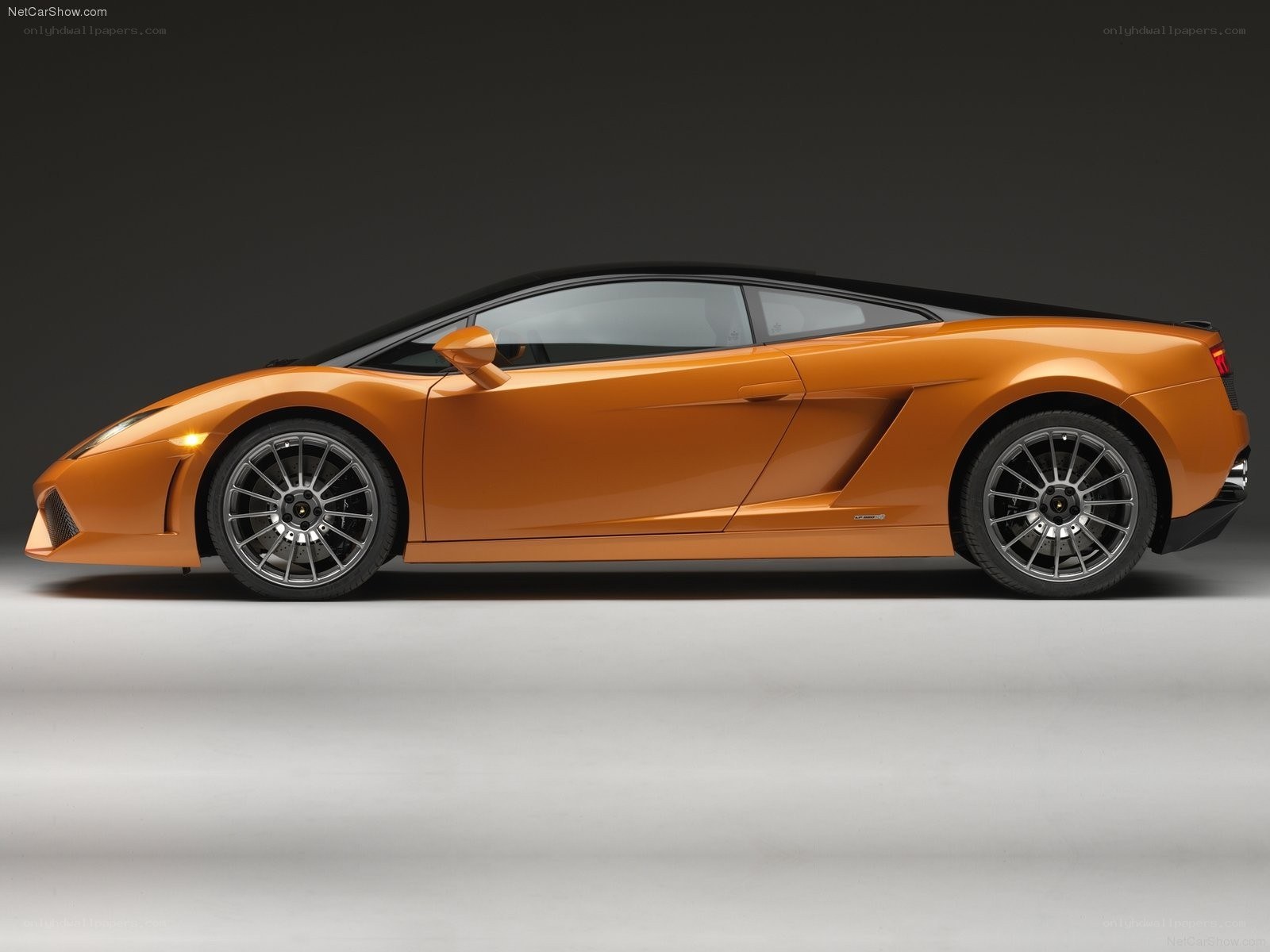 orange Lamborghini Gallardo