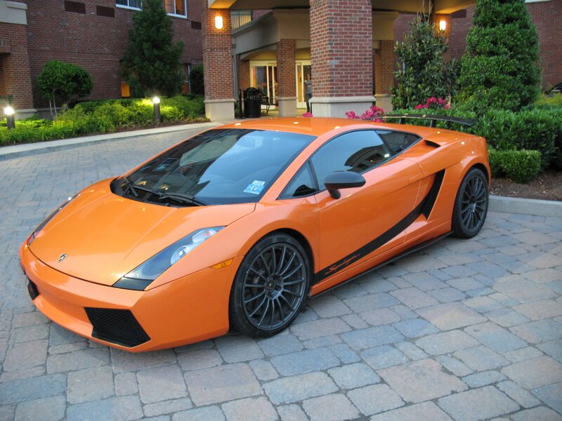 Orange Lamborghini Gallardo — Calm