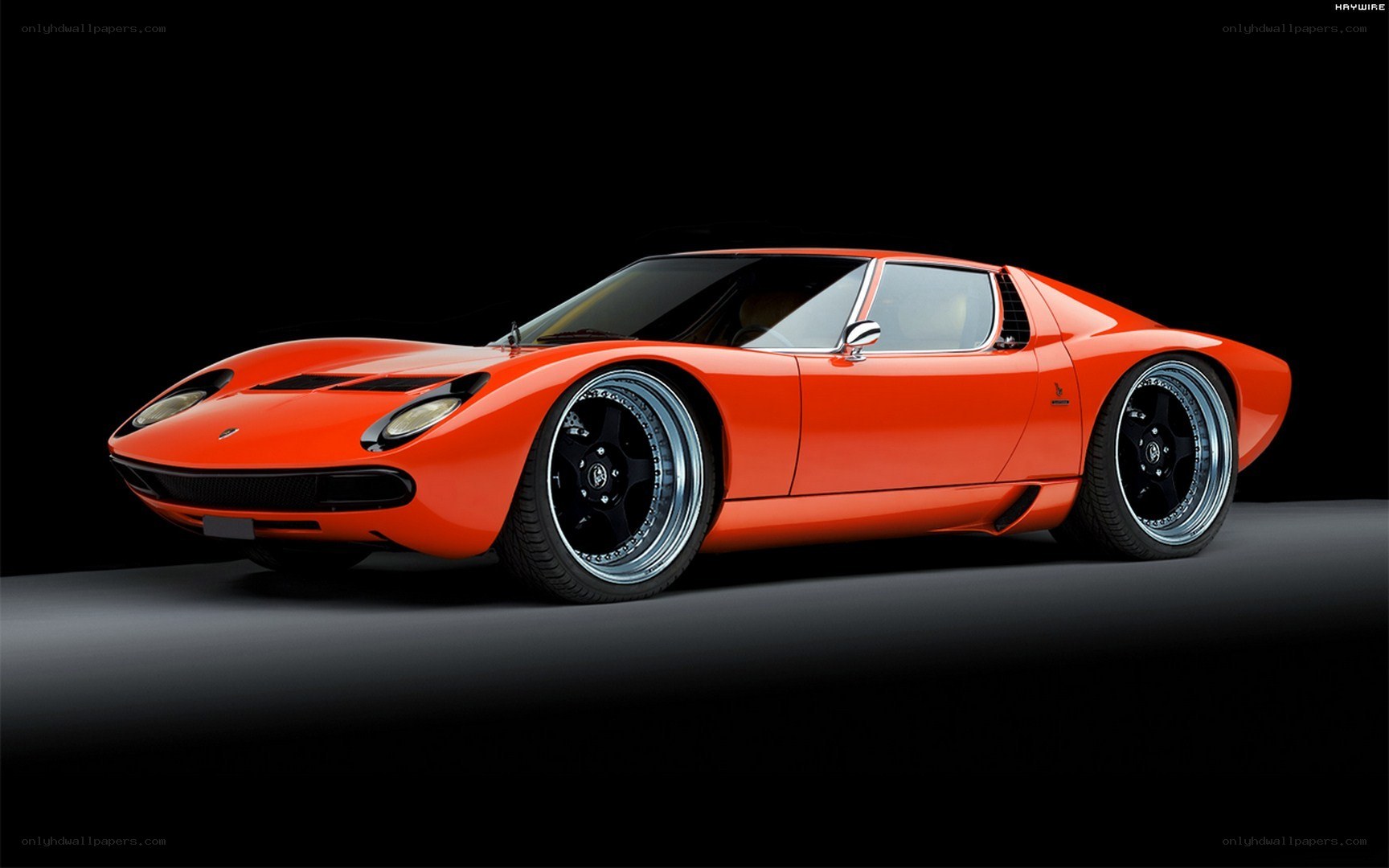 Orange Lamborghini Miura