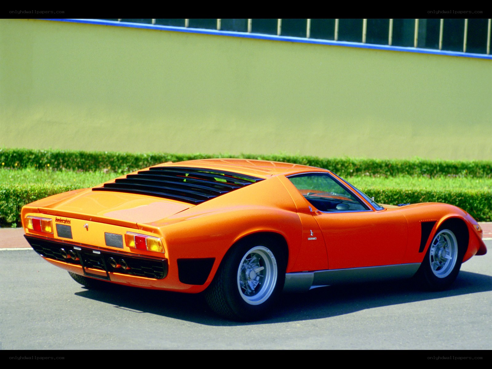 Orange Lamborghini Miura
