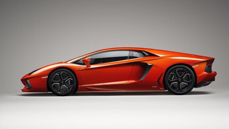 orange lamborghini sports car