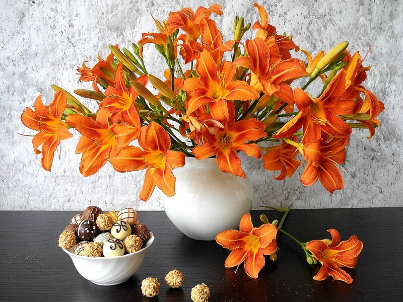 Orange Lilies in Vase — Calm, Photograph, Chocolates