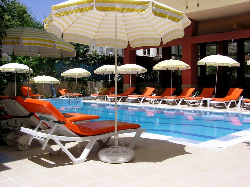 Orange Lounge Chairs