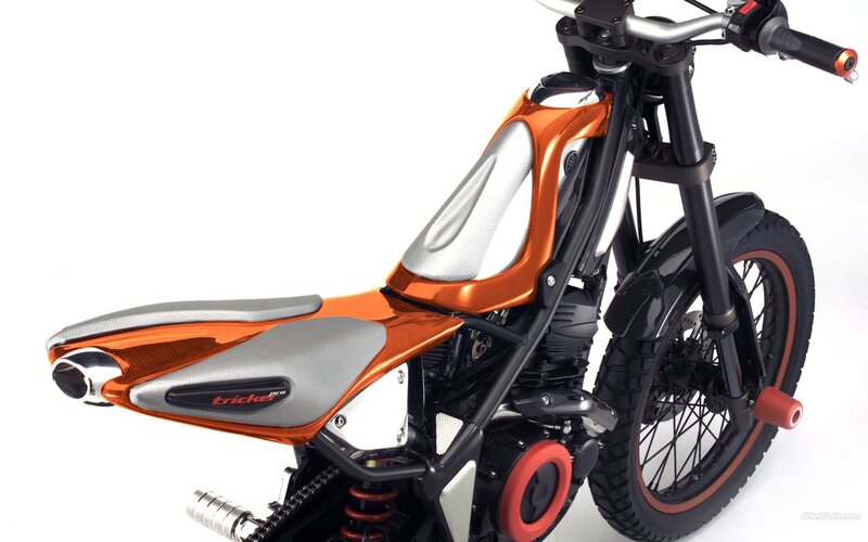 Orange Motorcycle — Neutral, Photograph, Seat