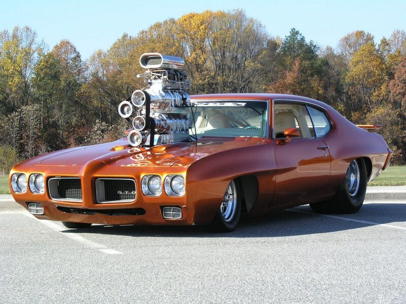 Orange Muscle Car — Dramatic, Autumn