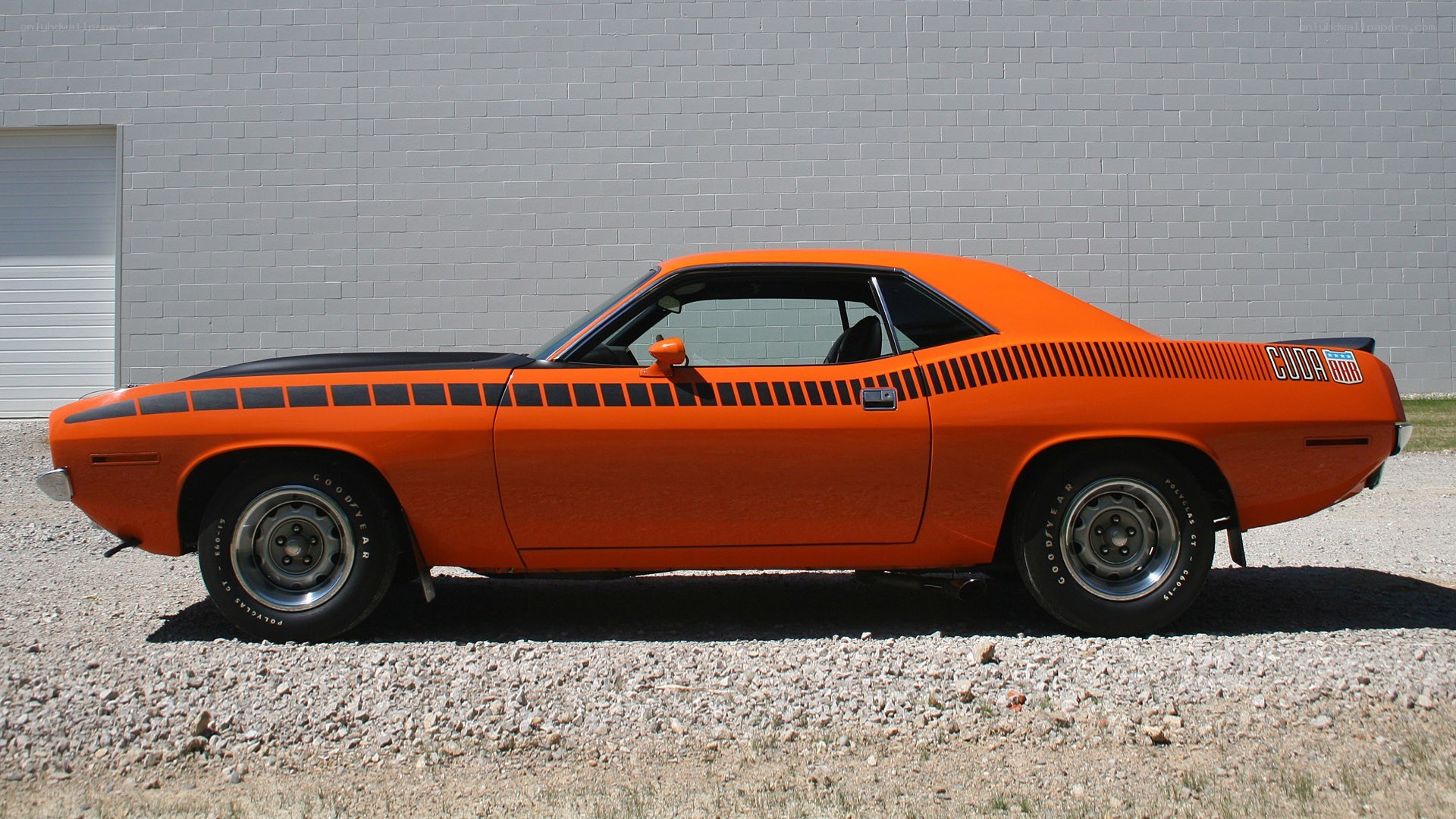 Orange muscle car side profile