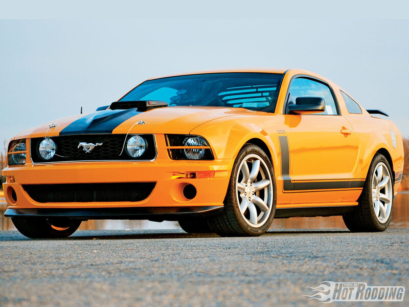 Orange Mustang Car — Calm