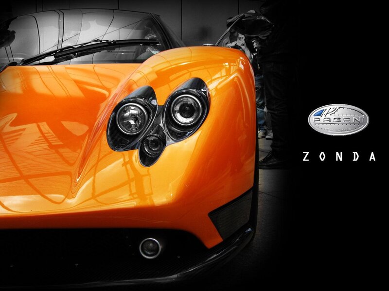 Orange Pagani Zonda