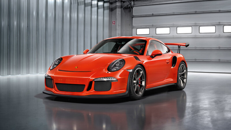 Orange Porsche 911 Gt3 — Dramatic