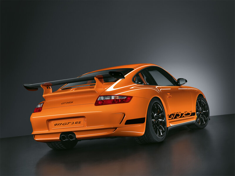 Orange Porsche 911 GT3 RS