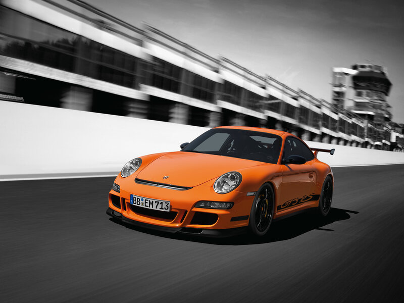 Orange Porsche 911 Gt3 Rs — Dynamic, Photograph