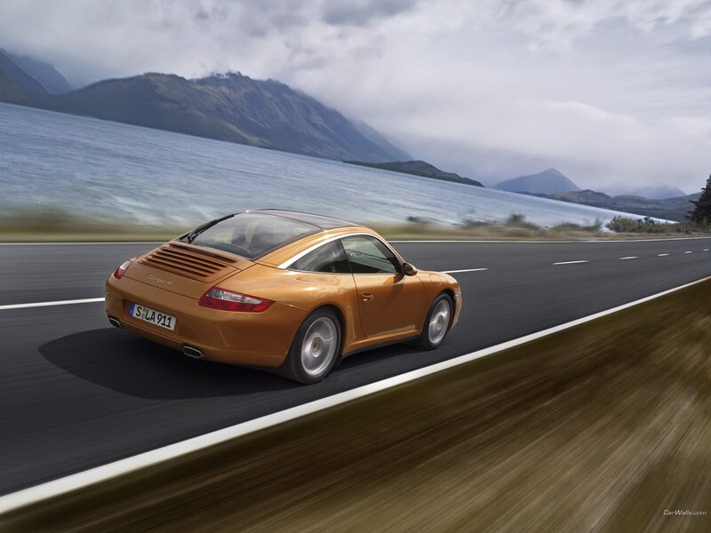 Orange Porsche Car — Dynamic