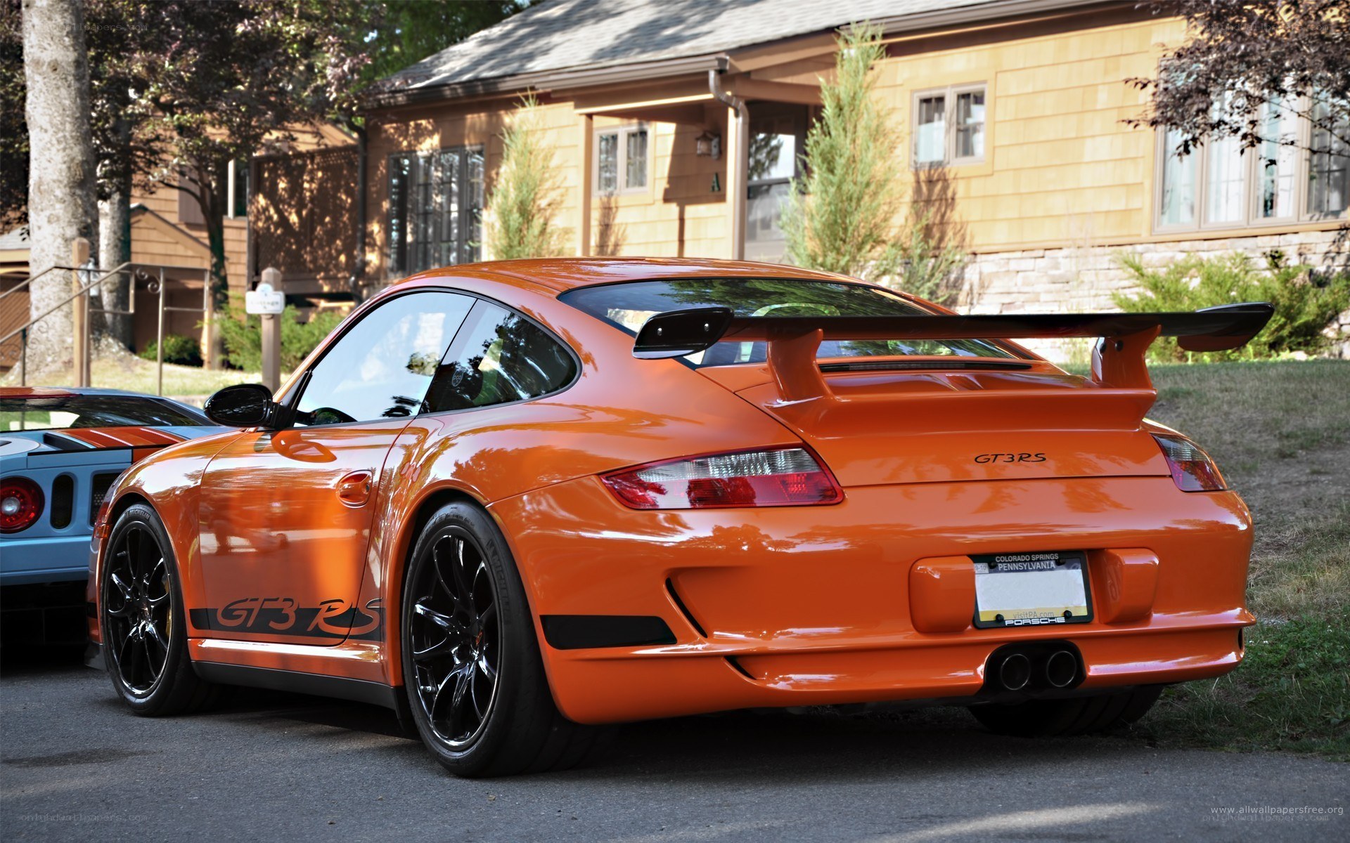 Orange Porsche GT3 RS