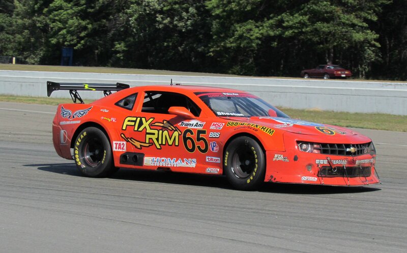Orange Race Car — Red, Dynamic