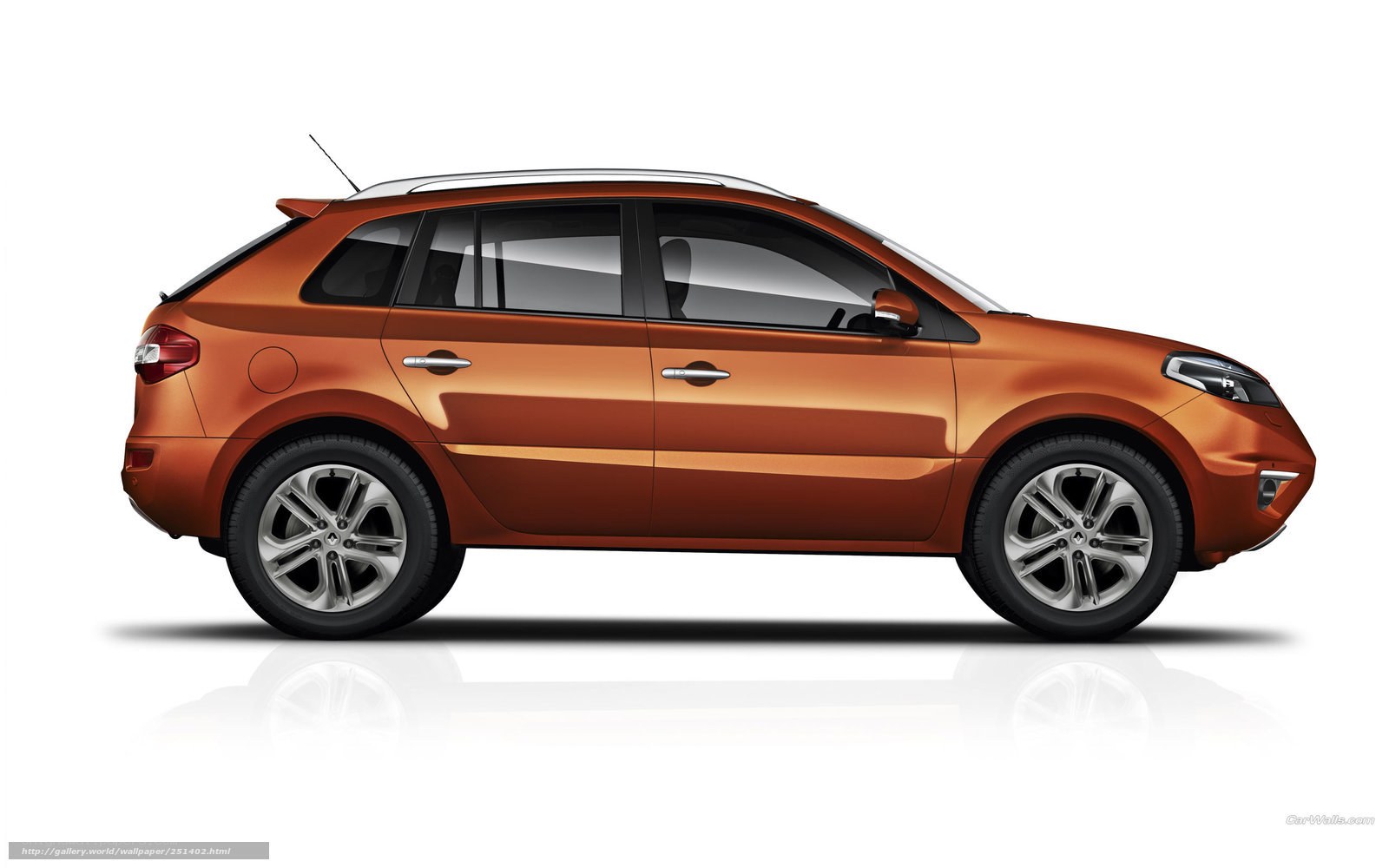 orange renault kaptur suv