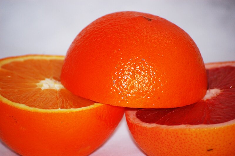 Oranges and grapefruit halves