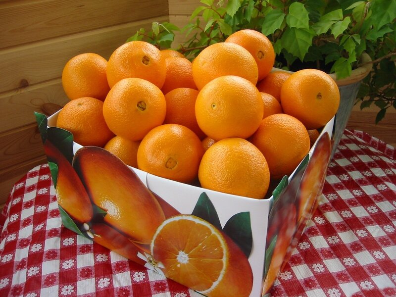 Oranges in a Box