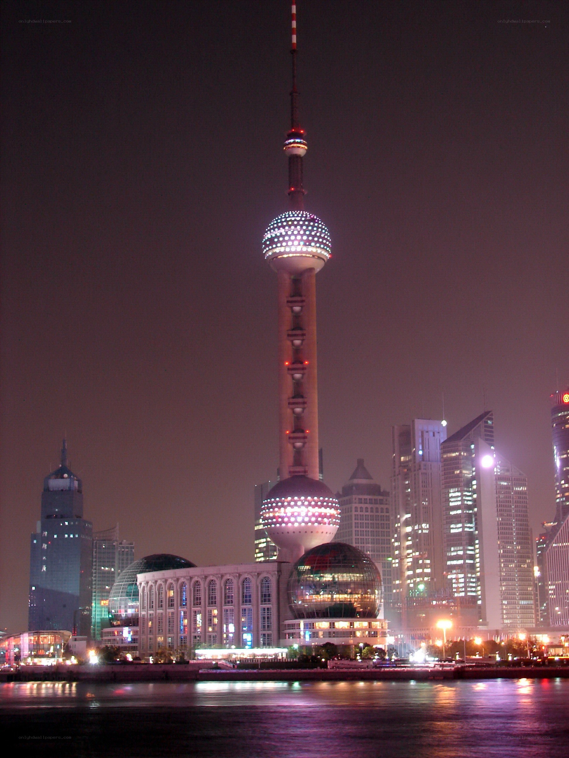 Oriental Pearl Tower at night