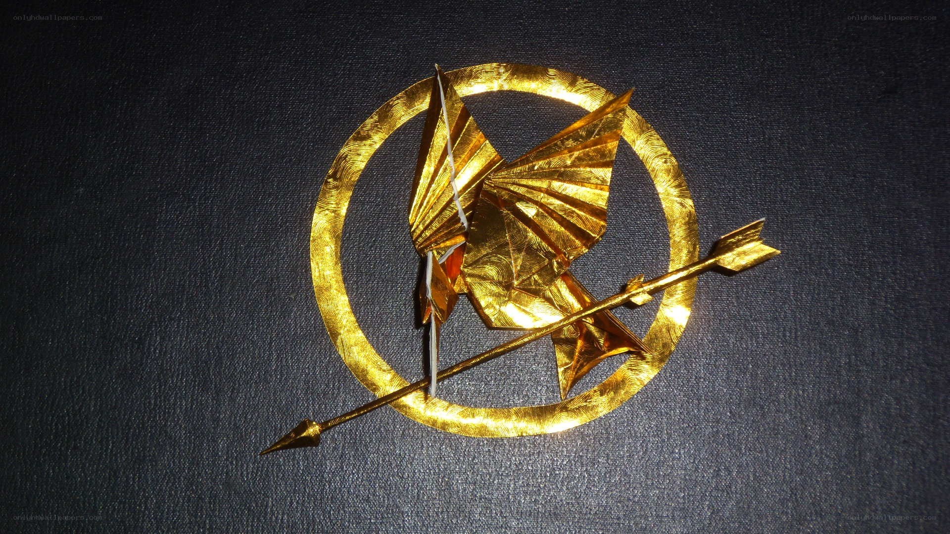 Origami Mockingjay symbol
