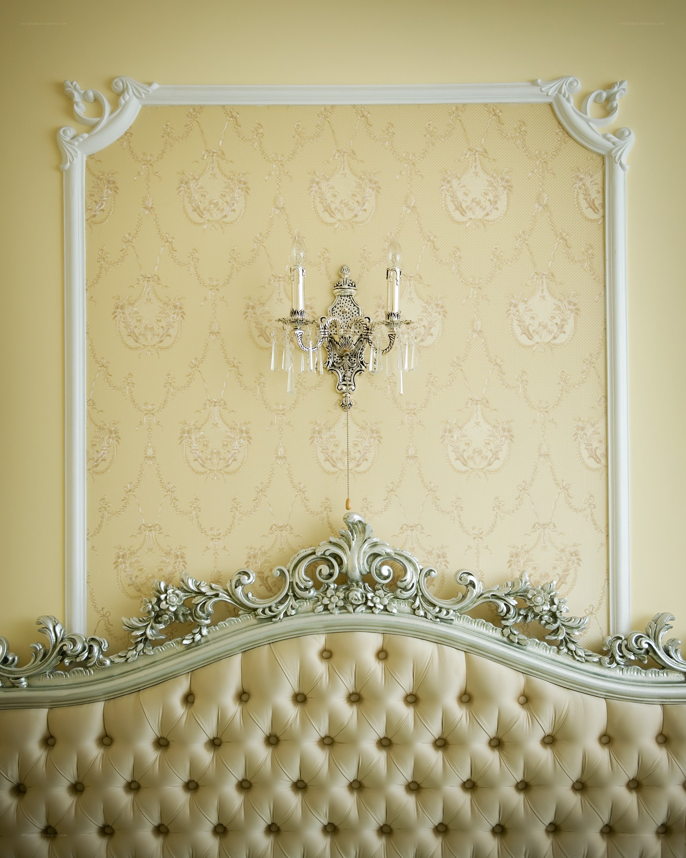 ornate bedroom headboard
