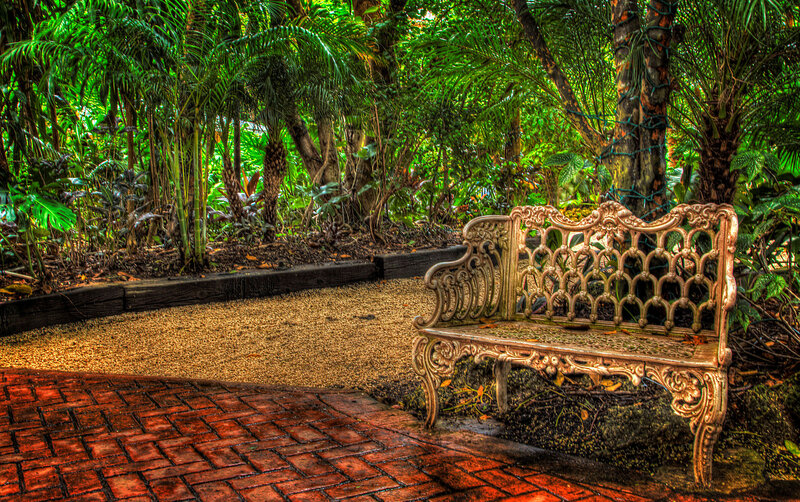 Ornate Bench in Garden — Green