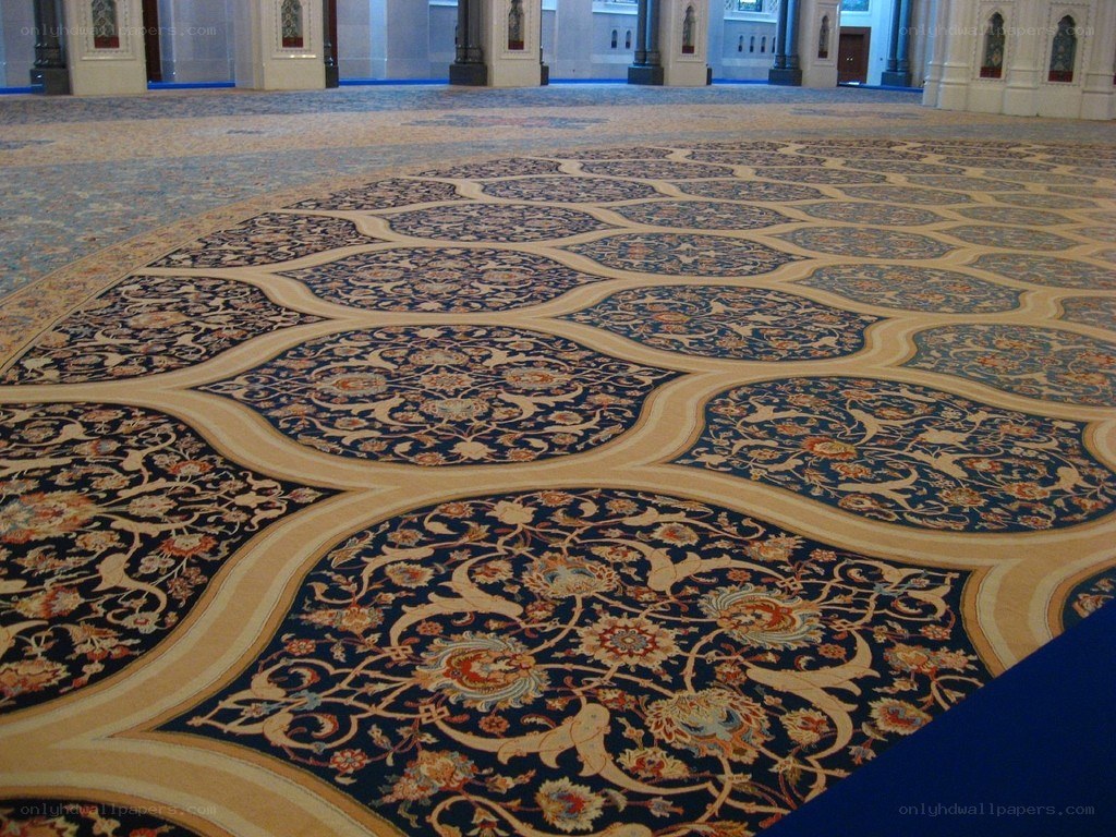 ornate carpet in a large hall