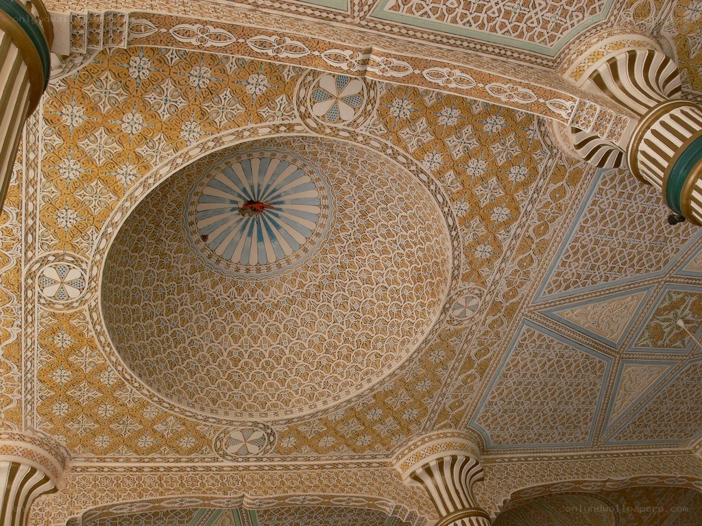 ornate ceiling with geometric patterns