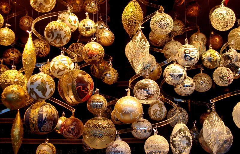 Ornate Christmas Ornaments — Gold