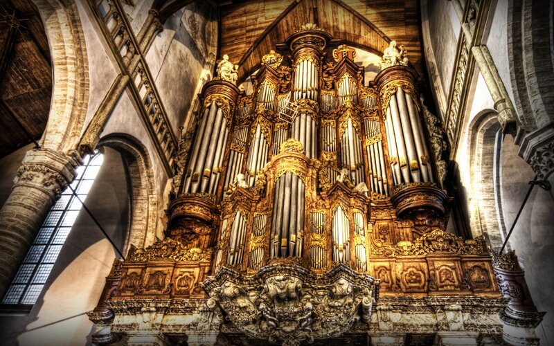 Ornate Church Organ — Brown, Dramatic