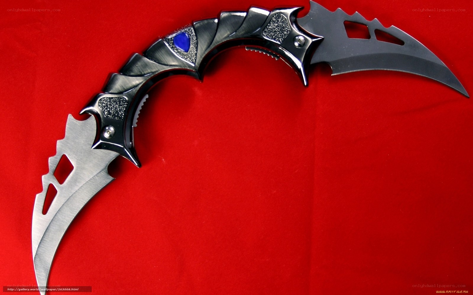 ornate curved combat knives