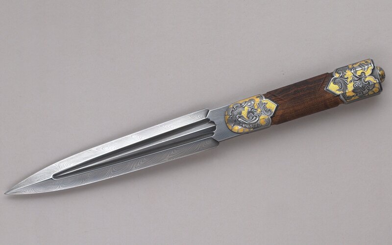 Ornate Dagger with Damascus Steel — Silver