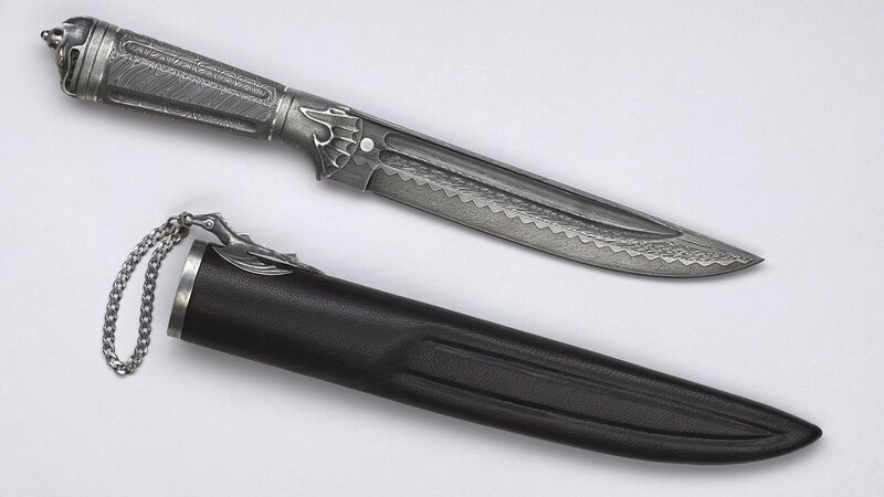 ornate dagger with sheath
